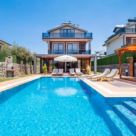 Luxurylifevillas 5-6 Villa *