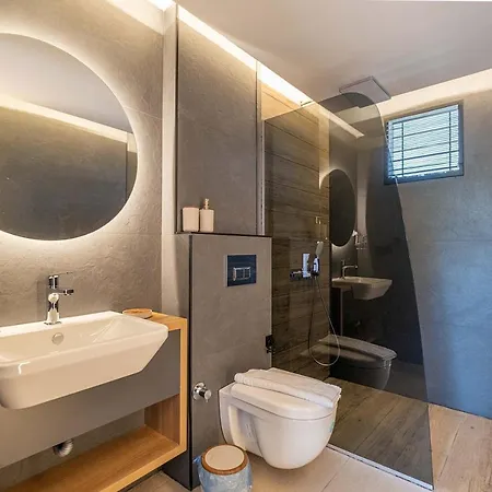 Luxurylifevillas 5-6 Willa *