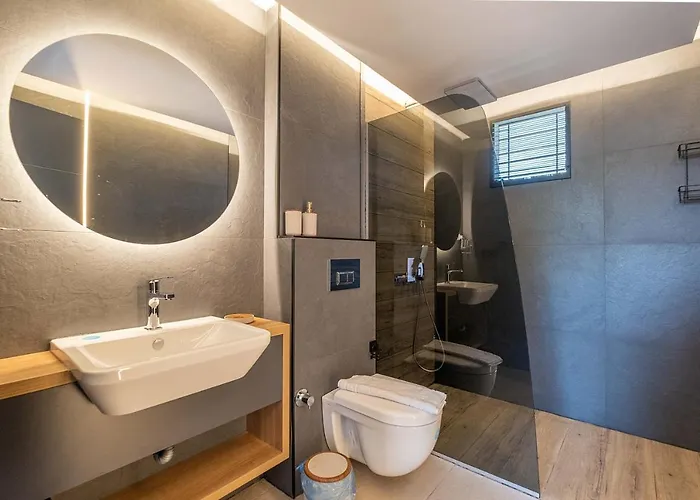 Luxurylifevillas 5-6 Villa *