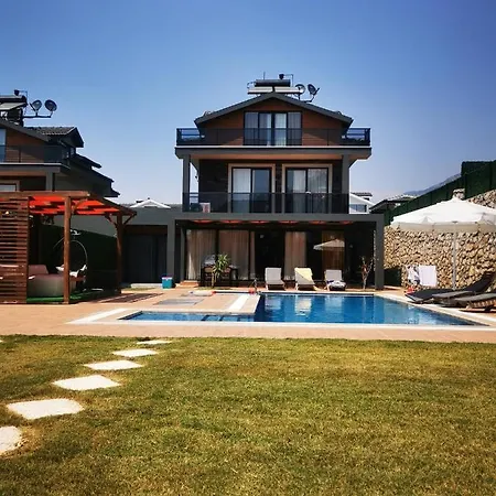 Luxurylifevillas 5-6 Вилла